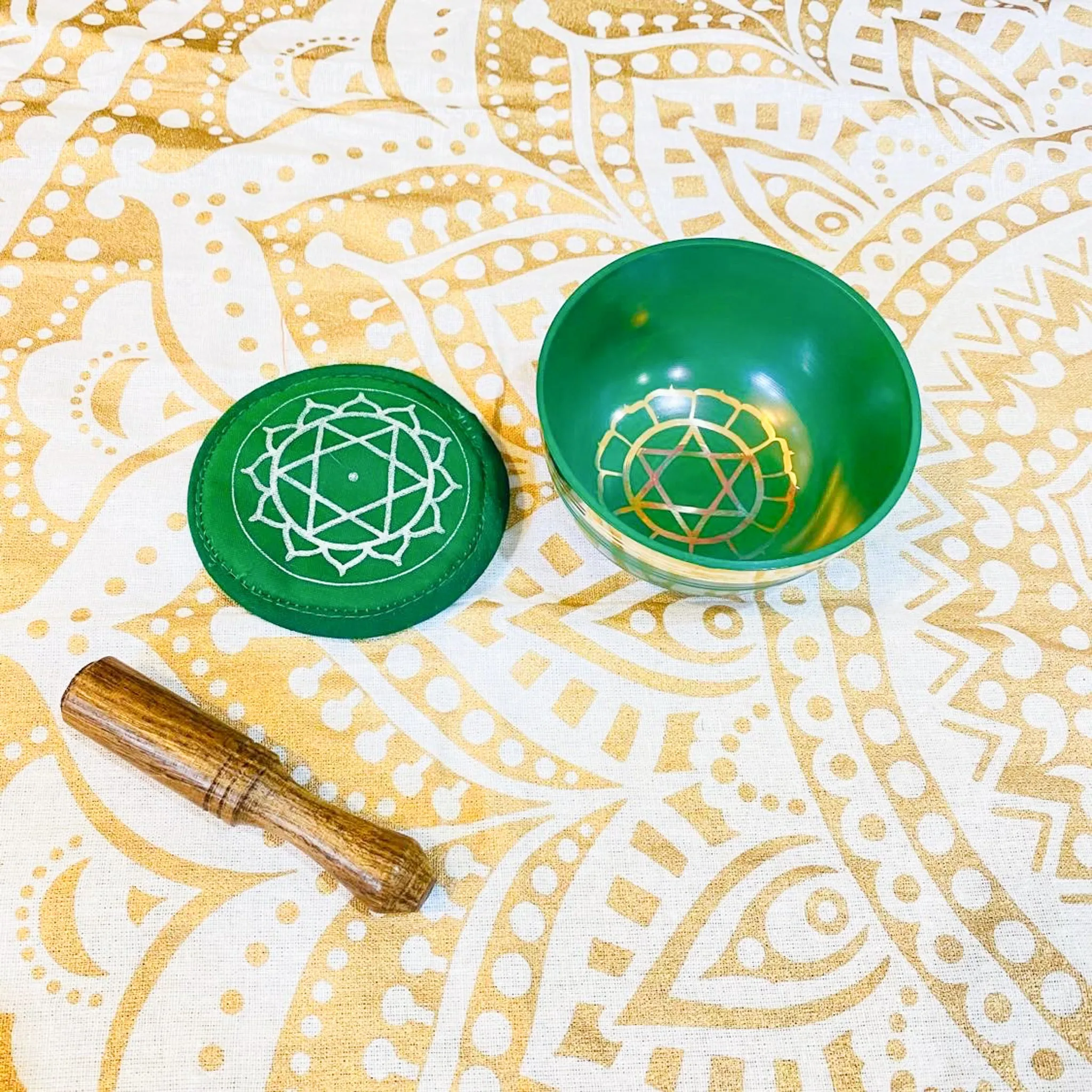 4" Chakra Singing Bowl Set of Seven