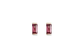 Linea Garnet Studs