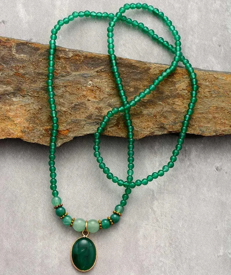 'Nyiwarri' Green Onyx Beads Pendant Necklace