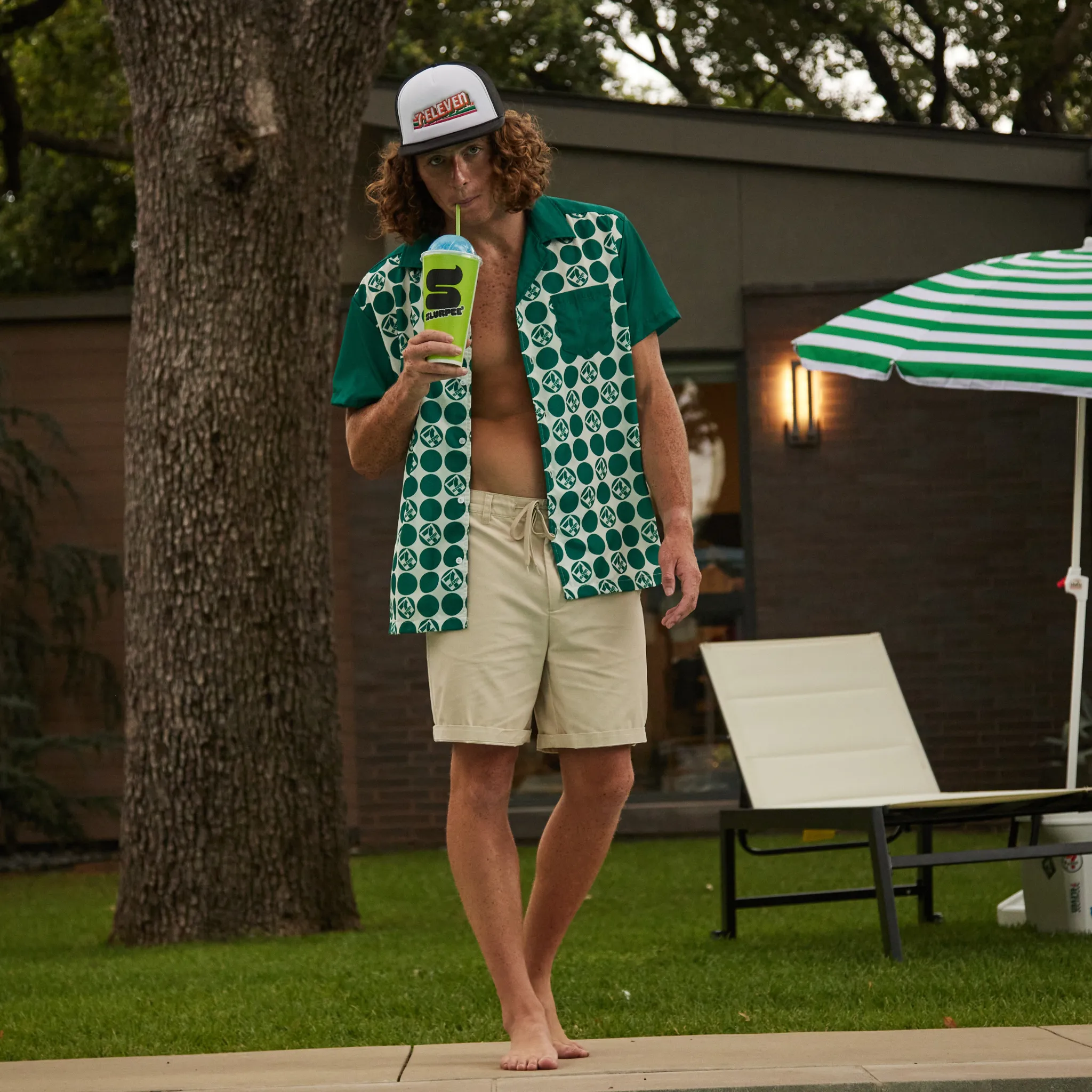 Retro 7-Eleven® Dot Button Up - Green