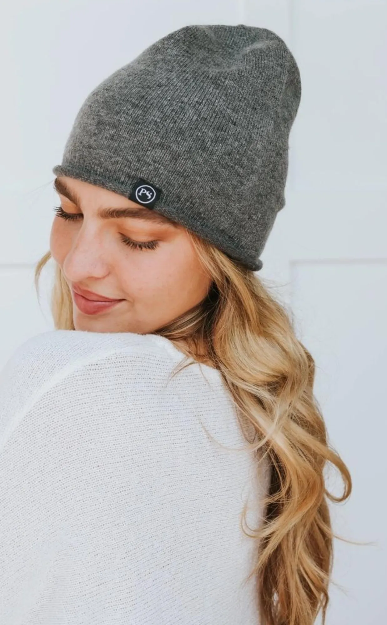 Rolled Edge Cashmere  Beanie